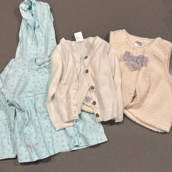 Carter's Other - BUNDLE | Girls | 6mth | Sweaters-button up-Vest